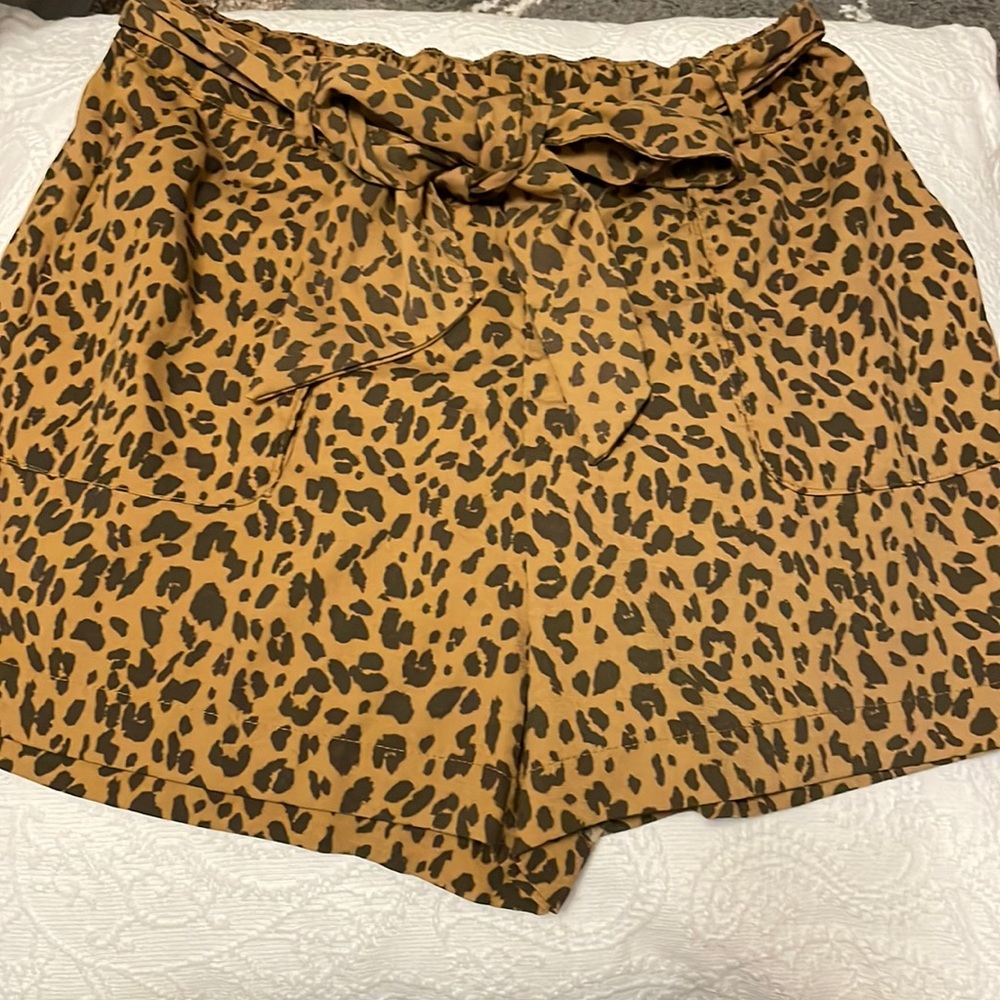 L A New Day cheetah print high waisted shorts